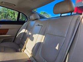 2010 JAGUAR XF SEDAN V8, 4.2 LITER XF SEDAN 4D