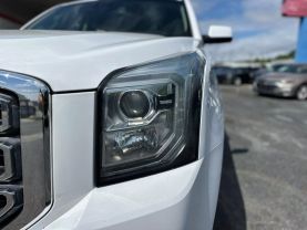 2018 GMC YUKON XL SUV WHITE AUTOMATIC - Auto Solutions of Greensboro LLC, NC, 36.05701, -79.84368