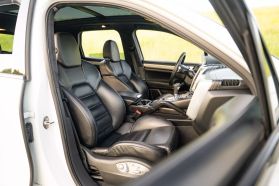 2012 PORSCHE CAYENNE SUV M4851 TURBO