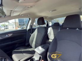 2021 Kia Forte - Image 11