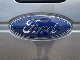 2014 Ford F150 Supercrew Cab - Image 9