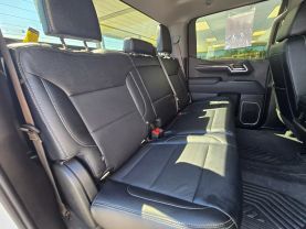 2023 Chevrolet Silverado 1500 Crew Cabrst Pickup 4d 5 3/4 Ft - Image 11