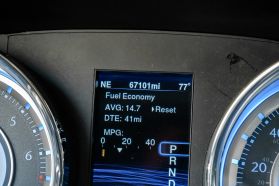 2014 Chrysler 300 - Image 23
