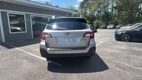 2018 Subaru Outback - Image 6