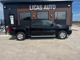 2010 CHEVROLET SILVERADO 1500 CREW CAB PICKUP V8, FLEX FUEL, 5.3 LITER LT PICKUP 4D 5 3/4 FT