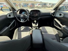 2024 KIA SOUL WAGON 4-CYL, 2.0 LITER LX WAGON 4D