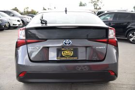 2020 TOYOTA PRIUS HATCHBACK 4-CYL, HYBRID, 1.8 LITER XLE HATCHBACK 4D