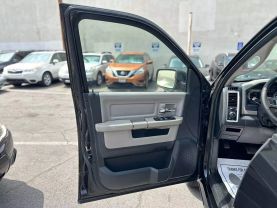 2011 RAM 1500 CREW CAB PICKUP V8, HEMI, 5.7 LITER SLT PICKUP 4D 5 1/2 FT