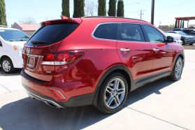 2018 Hyundai Santa Fe - Image 2