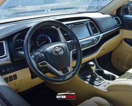 2016 TOYOTA HIGHLANDER For Sale in Orlando