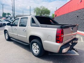 2007 CHEVROLET AVALANCHE SUV V8, FFV, 5.3 LITER LS SPORT UTILITY PICKUP 4D 5 1/4 FT