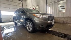 2015 Toyota Highlander - Image 8