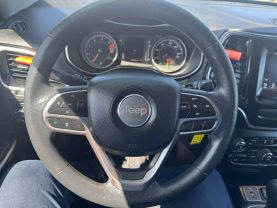 2019 JEEP CHEROKEE SUV 4-CYL, ZERO EVAP, 2.4 LITER LATITUDE SPORT UTILITY 4D