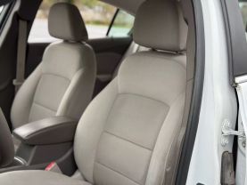 2017 CHEVROLET CRUZE SEDAN 4-CYL, TURBO, 1.4 LITER LT SEDAN 4D