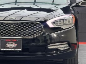 2016 KIA K900 SEDAN V8, GDI, 5.0 LITER LUXURY SEDAN 4D