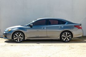 2018 Nissan Altima - Image 11