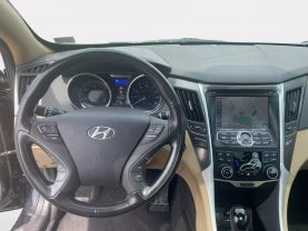 2015 HYUNDAI SONATA SEDAN 4-CYL, HYBRID, 2.4 LITER HYBRID SEDAN 4D