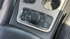 2017 JEEP GRAND CHEROKEE SUV V8, VVT, 5.7 LITER OVERLAND SPORT UTILITY 4D