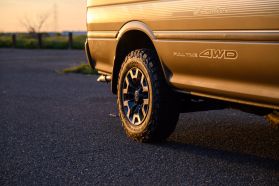 1995 TOYOTA HIACE VAN 1KZ-TE SUPER CUSTOM LIMITED