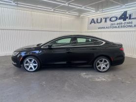 2016 CHRYSLER 200