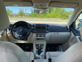 2014 Volkswagen Tiguan - Image 33