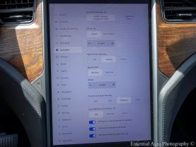 -2018 Tesla Model X - Image 23