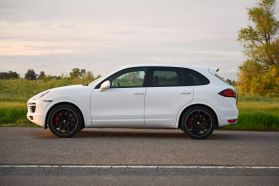 2012 PORSCHE CAYENNE SUV M4851 TURBO