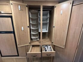 Used 2018 THOR MOTOR COACH A.C.E. CLASS A - 27.2 - LA Auto Star located in Virginia Beach, VA