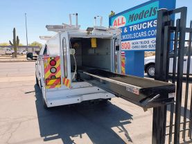 2017 FORD F250 SUPER DUTY REGULAR CAB PICKUP V8, FLEX FUEL, 6.2 LITER XL PICKUP 2D 8 FT