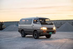 1995 TOYOTA HIACE VAN 1KZ-TE SUPER CUSTOM LIMITED