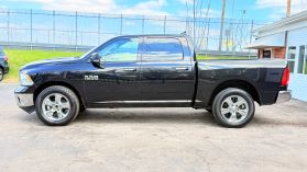 2017 Ram 1500 Crew Cab - Image 5