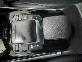 2021 MERCEDES-BENZ GLB SUV 4-CYL, TURBO, 2.0 LITER GLB 250 4MATIC SPORT UTILITY 4D