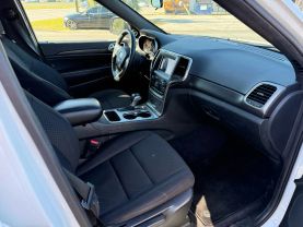 2018 JEEP GRAND CHEROKEE SUV V6, VVT, 3.6 LITER LAREDO E SPORT UTILITY 4D