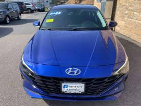 2022 HYUNDAI ELANTRA SEDAN 4-CYL, 2.0 LITER SEL SEDAN 4D - Gesner Auto Inc in Taunton, MA, 41.88613, -71.14527