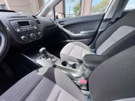 2016 KIA FORTE5 HATCHBACK 4-CYL, GDI, 2.0 LITER LX HATCHBACK 4D