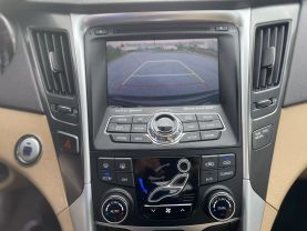 2015 HYUNDAI SONATA SEDAN 4-CYL, HYBRID, 2.4 LITER HYBRID SEDAN 4D
