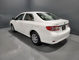 2011 Toyota Corolla - - Image 5