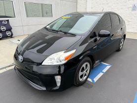 2015 TOYOTA PRIUS TWO HATCHBACK 4D