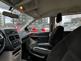 2016 Dodge Grand Caravan Passenger - Image 13