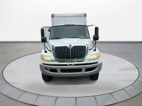 2018 INTERNATIONAL 4300