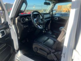 2018 JEEP WRANGLER UNLIMITED SUV V6, 3.6 LITER ALL NEW SAHARA SPORT UTILITY 4D - The Auto Lot