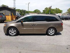 2011 HONDA ODYSSEY VAN V6, VTEC, 3.5 LITER TOURING MINIVAN 4D