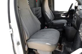 2014 Chevrolet Express 3500 Cargo - Image 36