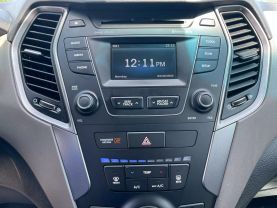2014 Hyundai Santa Fe - Image 30