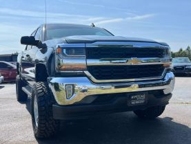 2017 Chevrolet Silverado 1500 Crew Cab Lt Pickup 4d 6 1/2 Ft - Image 10