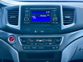 2017 HONDA RIDGELINE PICKUP V6, I-VTEC, 3.5 LITER RTS PICKUP 4D 5 FT