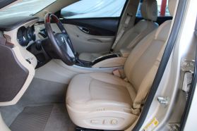 2013 Buick Lacrosse - Image 5