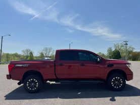 2019 NISSAN TITAN XD CREW CAB PICKUP V8, TURBO DIESEL, 5.0 LITER PRO-4X PICKUP 4D 6 1/2 FT