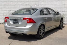 2017 VOLVO S60 SEDAN 4-CYL, DRIVE-E, 2.0T T5 INSCRIPTION SEDAN 4D