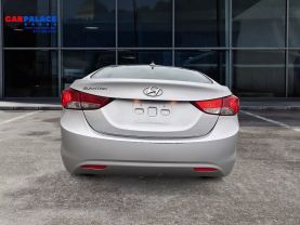 2013 Hyundai Elantra Limited Sedan 4d - Image 4